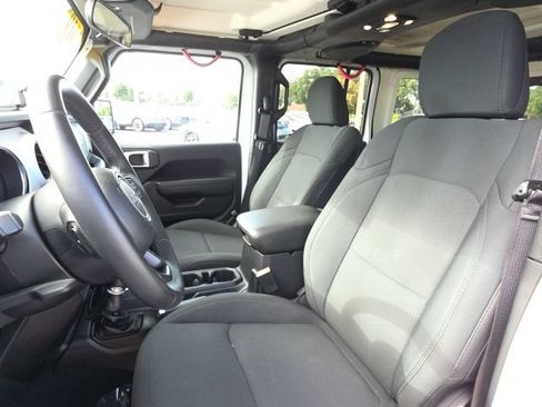 Used 2019 Jeep Wrangler Unlimited Sport S AWD/4WD image 7