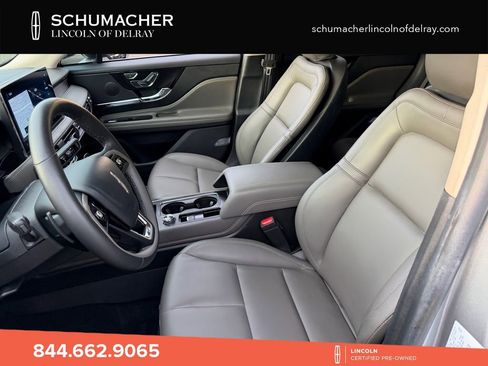 Used 2024 Lincoln Corsair FWD image 11