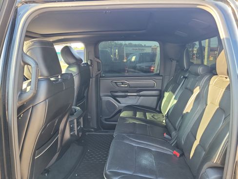 Used 2021 RAM 1500 Limited w/ Body Color Bumper Group image 13