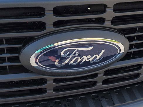 New 2026 Ford F250 XL image 17