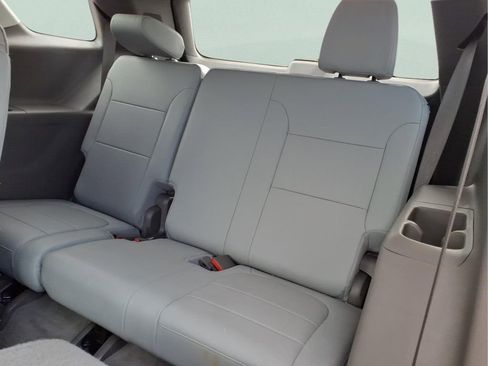 Used 2021 Chevrolet Traverse Premier w/ LPO, Floor Liner Package AWD/4WD image 17