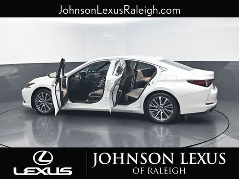 Used 2019 Lexus ES 350 image 37