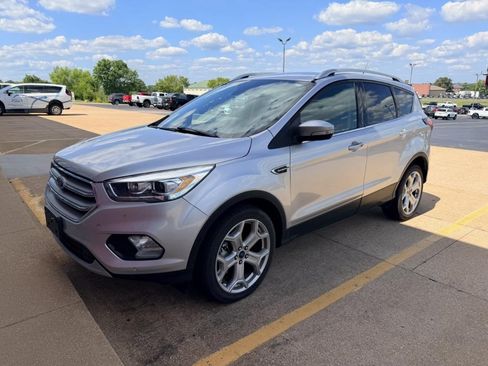 Used 2019 Ford Escape Titanium FWD image 6