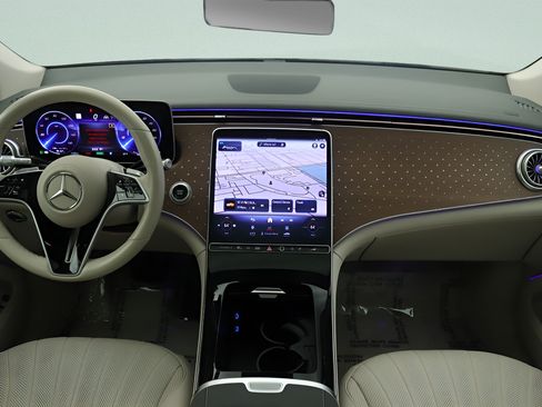 Certified 2023 Mercedes-Benz EQS 450+ SUV image 7