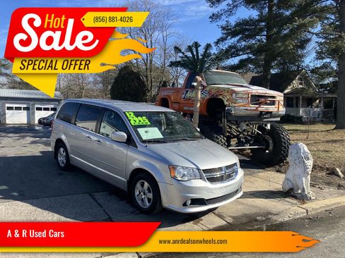 Used 2012 Dodge Grand Caravan Crew image 1