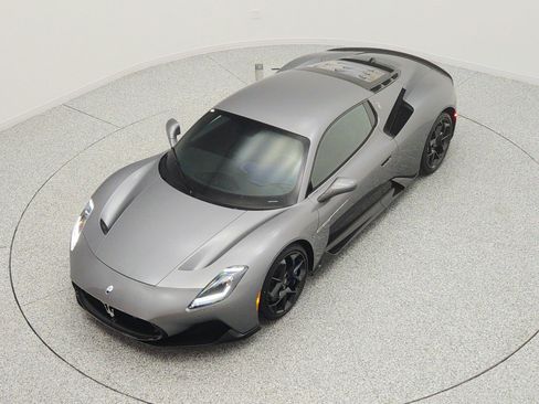Used 2022 Maserati MC20 Coupe RWD image 22