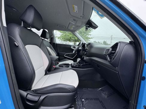 Used 2023 Kia Soul GT-Line FWD image 9