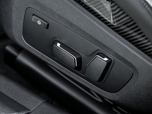 Used 2026 BMW M3 Competition AWD/4WD image 25