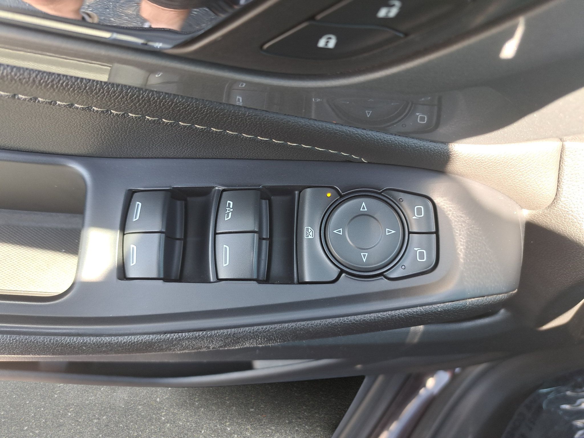 Used 2022 Chevrolet Traverse LT AWD/4WD image 28