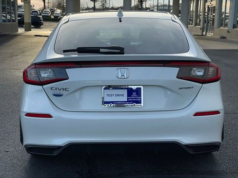 Certified 2024 Honda Civic Sport image 5