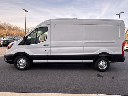 New 2026 Ford Transit 250 148 Medium Roof Extended AWD image 14