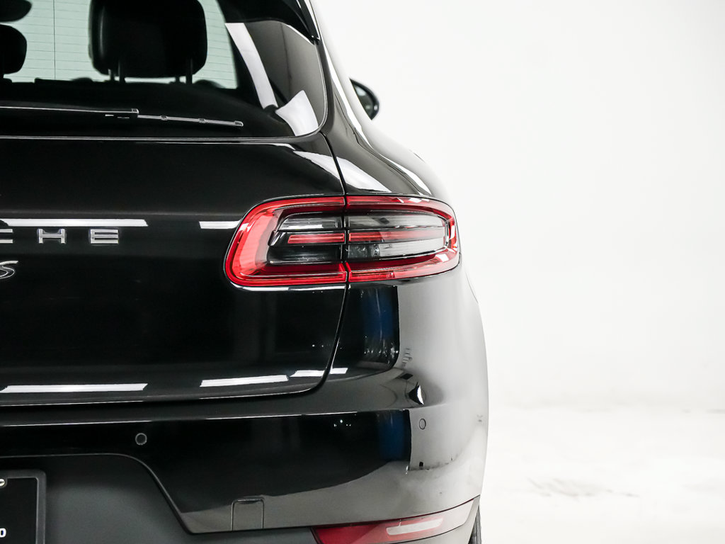 Used 2017 Porsche Macan S AWD/4WD image 11