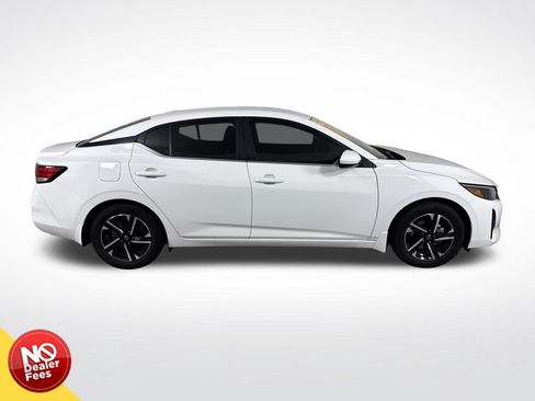 Used 2024 Nissan Sentra SV w/ All-Weather Package FWD image 2