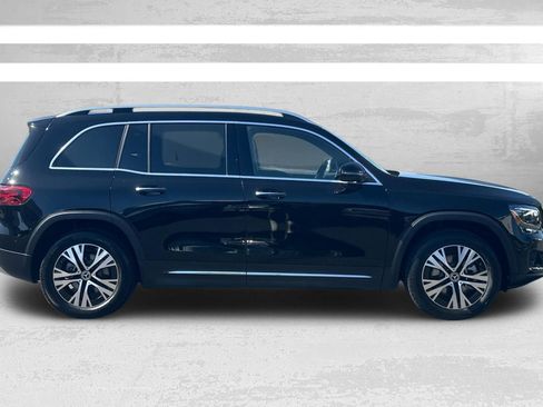 Certified 2024 Mercedes-Benz GLB 250 image 3
