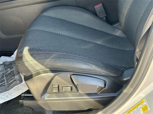 Certified 2017 Chevrolet Equinox LS image 17