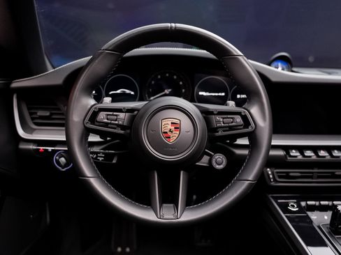 Used 2020 Porsche 911 Carrera 4S image 42