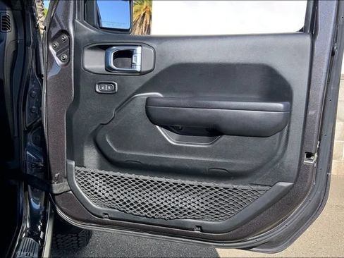 Used 2020 Jeep Wrangler Unlimited Sport AWD/4WD image 22