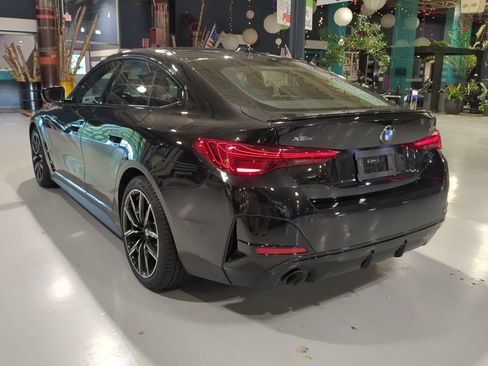 Certified 2026 BMW 430i xDrive w/ M Sport Package AWD/4WD image 10