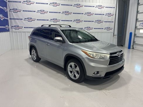 Used 2015 Toyota Highlander Limited image 8