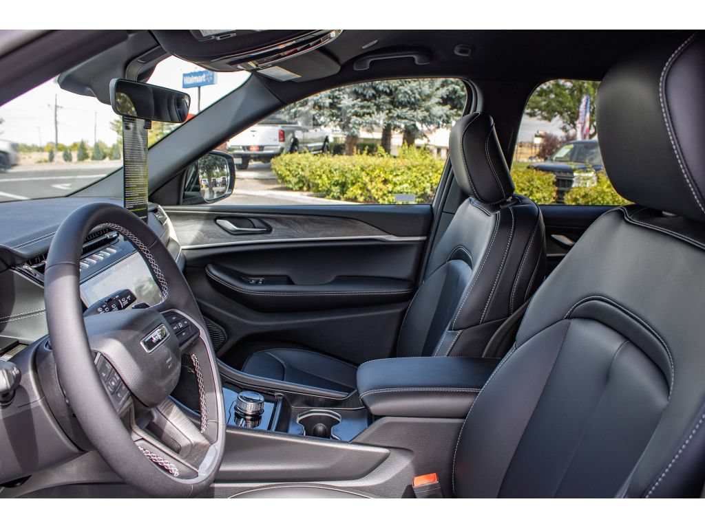 New 2026 Jeep Grand Cherokee Limited AWD/4WD image 29