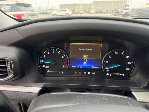 Used 2020 Ford Explorer XLT w/ Equipment Group 202A image 7