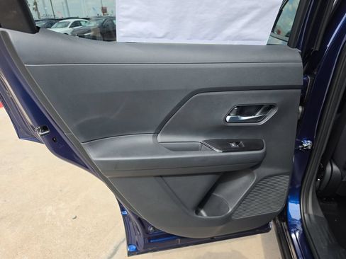 New 2026 Nissan Kicks SV w/ Cold Weather Package FWD image 37