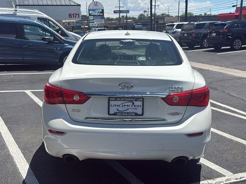 Used 2017 INFINITI Q50 Sport AWD/4WD image 4