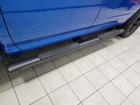 Used 2018 RAM 1500 Sport w/ Hydro Blue Sport Package image 12