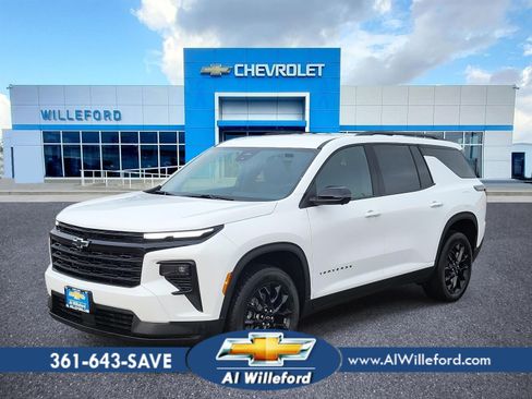 New 2026 Chevrolet Traverse LT image 1