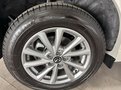 Certified 2025 MAZDA CX-5 AWD 2.5 S w/ Preferred Package image 10