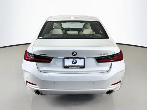 New 2026 BMW 330i xDrive Sedan w/ Premium Package AWD/4WD image 6