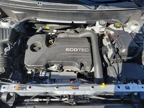 Used 2021 GMC Terrain SLT image 31