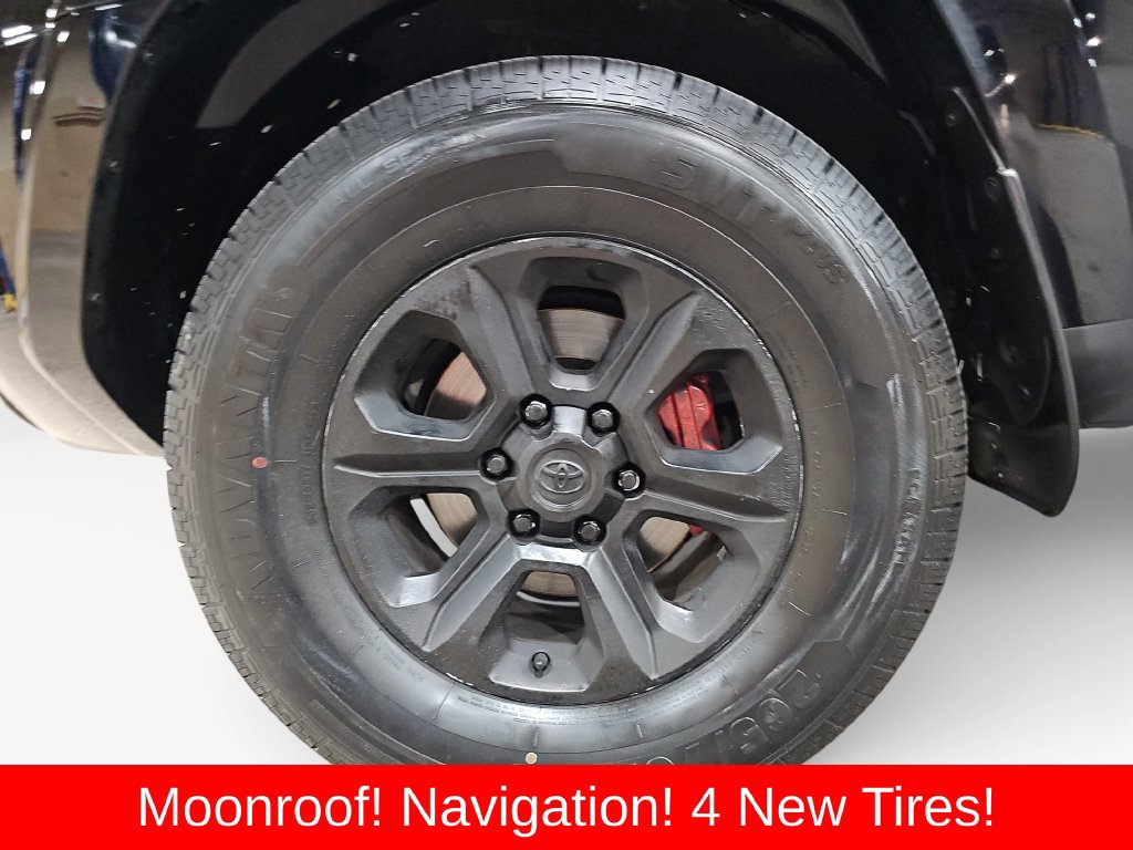 Certified 2019 Toyota 4Runner SR5 Premium AWD/4WD image 25