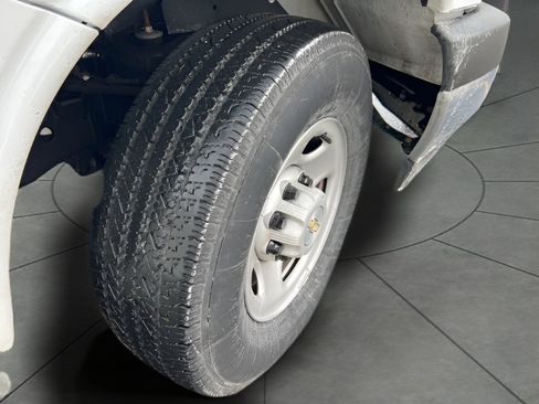 Used 2024 Chevrolet Express 2500 w/ Driver Convenience Package image 59