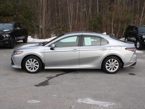 Certified 2024 Toyota Camry LE image 5