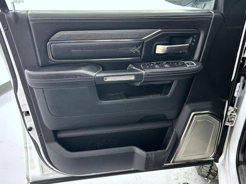 Used 2021 RAM 2500 Limited image 10