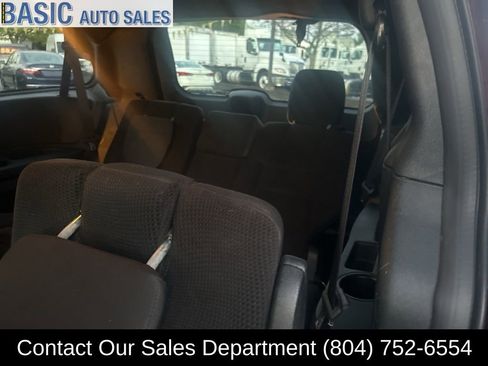 Used 2018 Dodge Grand Caravan SE image 7