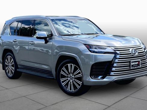New 2026 Lexus LX 600 4WD w/ Luxury Package image 2