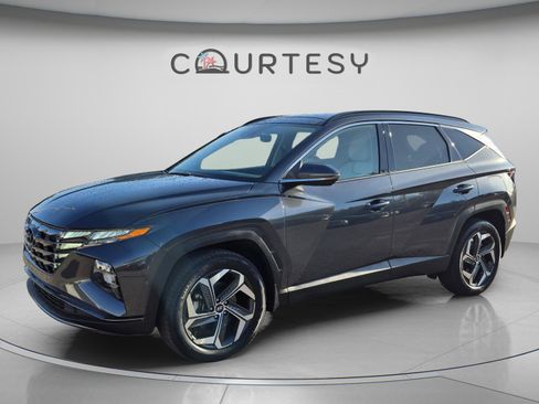 Certified 2024 Hyundai Tucson Limited AWD/4WD image 1