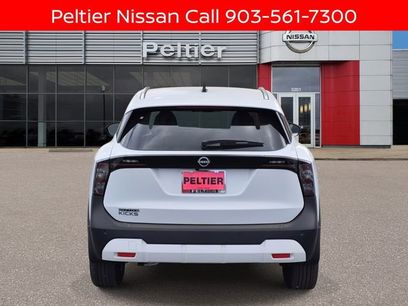 New 2026 Nissan Kicks SV