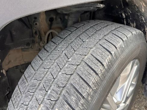 Used 2021 Toyota RAV4 Limited image 9