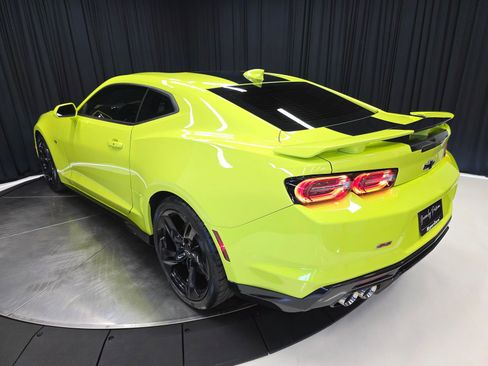 Used 2020 Chevrolet Camaro SS image 49