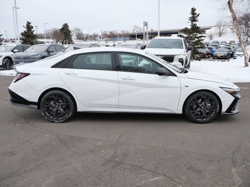 Used 2025 Hyundai Elantra N Line image 8