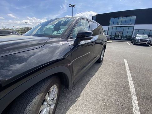 Used 2025 Toyota Grand Highlander AWD image 2