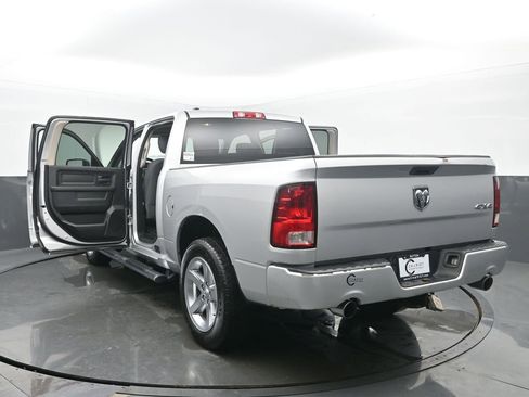 Used 2013 RAM 1500 Express image 55