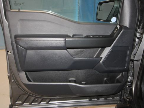 Used 2022 Ford F150 XL w/ STX Appearance Package AWD/4WD image 5