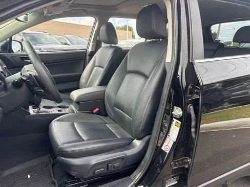 Used 2019 Subaru Outback 2.5i Limited w/ Popular Package #2 AWD/4WD image 9