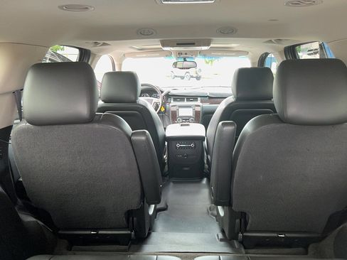Used 2013 GMC Yukon Denali image 33