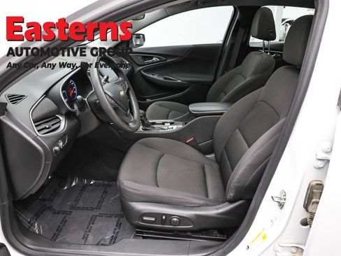 Used 2023 Chevrolet Malibu LT FWD image 13