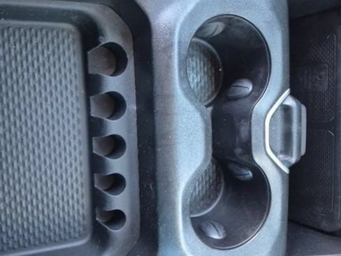 Used 2025 RAM 1500 Big Horn AWD/4WD image 32